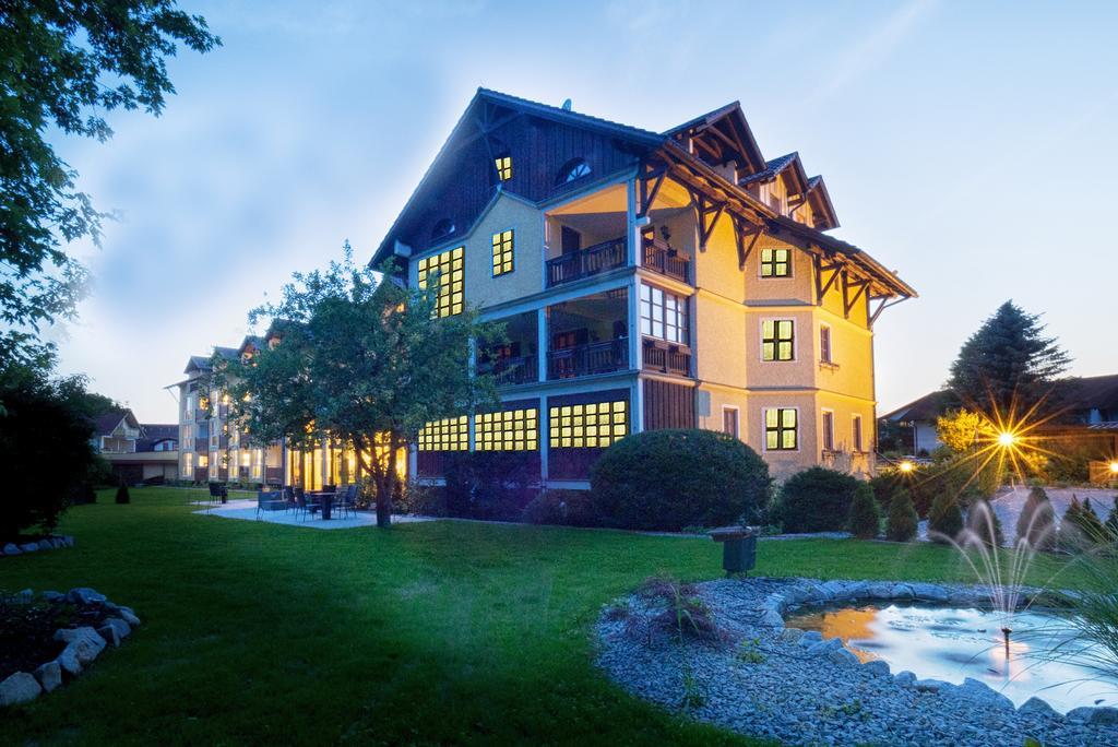 Richstein'S Posthotel Bad Füssing Екстериор снимка